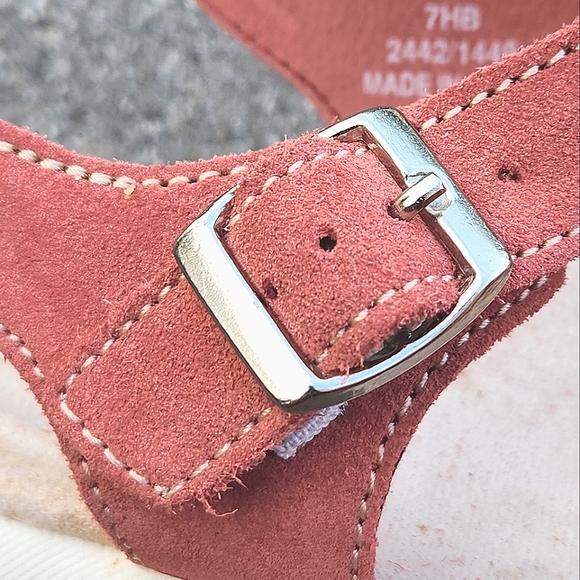 Lands End Coral/Washed Red Suede Ankle Strap Walking Sandals 7 - Picture 5 of 8